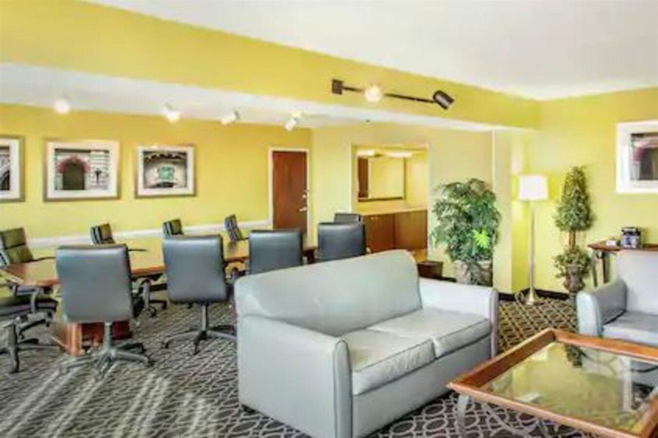 Doubletree By Hilton Richmond - Midlothian Otel Dış mekan fotoğraf