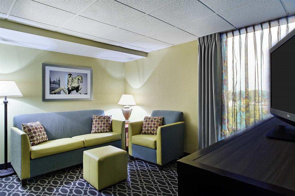 Doubletree By Hilton Richmond - Midlothian Otel Dış mekan fotoğraf